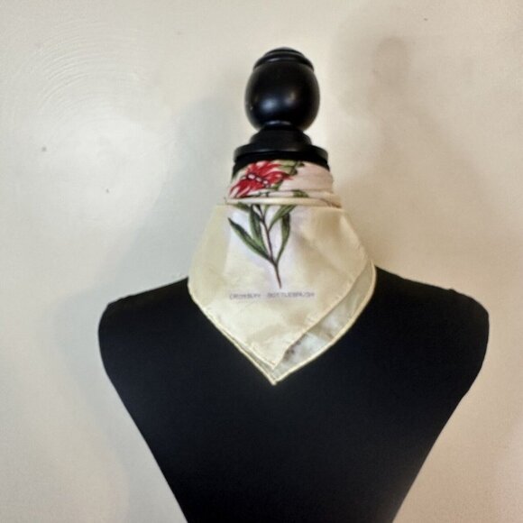 Fresca Womens Vintage Square Neck Scarf Ivory Botanical Japan Acetate Scarves - Picture 4 of 11